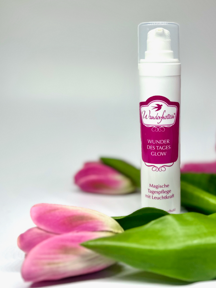 WUNDER DES TAGES GLOW - Magische Tagespflege mit Leuchtkraft (Schwerpunkt Feuchtigkeit), 50 ml