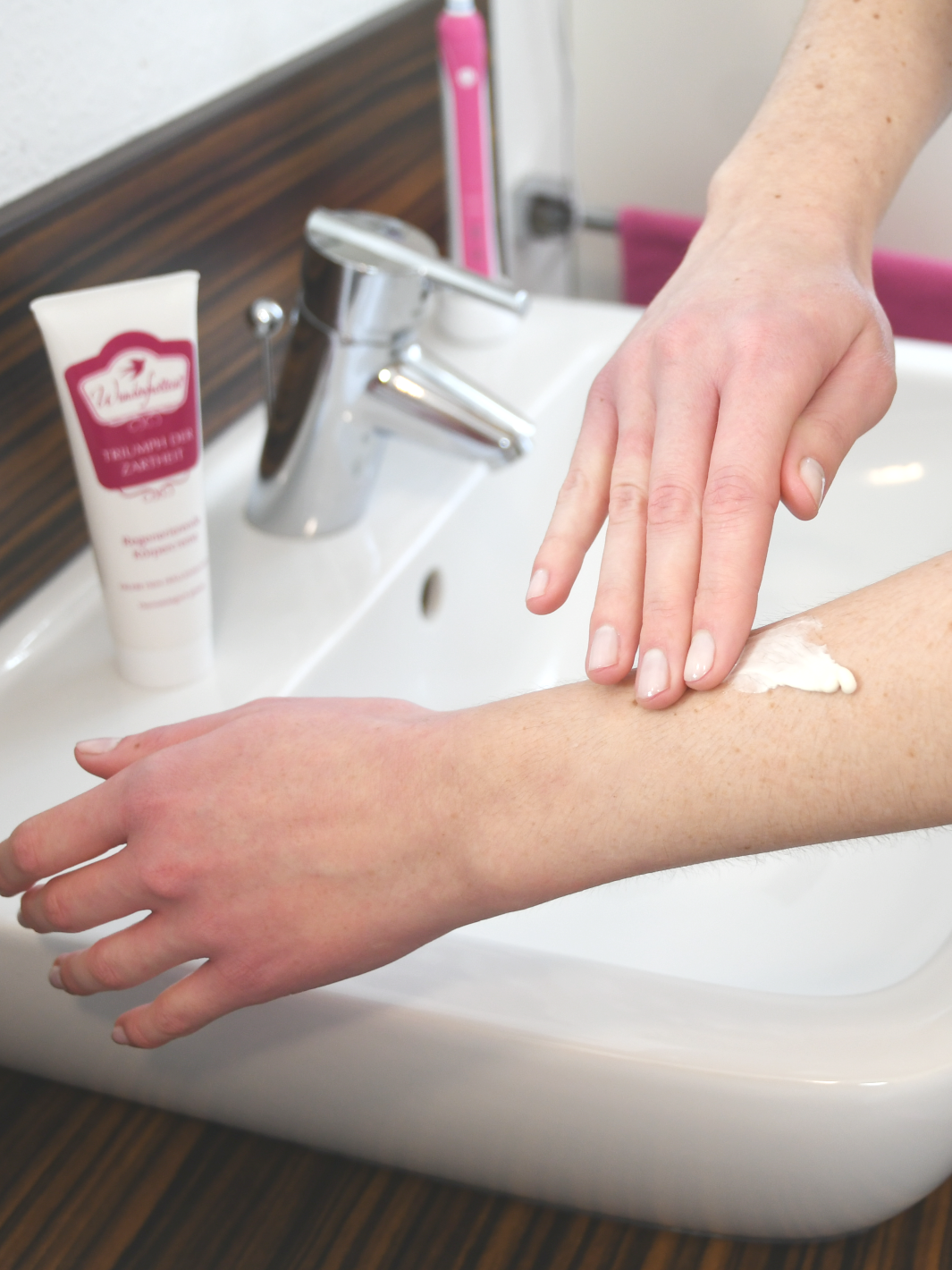 Triumph der Zartheit - Regenerierende Körpercreme, Miniatur 30 ml